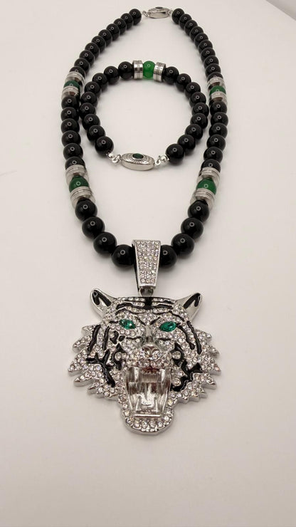 El Tigre Black Onyx & Green Jade Necklace and Bracelet Set